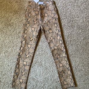 FRAME Le High Skinny Crop Coated Python SIZE 24